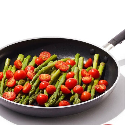 OXO Stainless Steel Everyday 12 in Frypan with Lid - US 1993